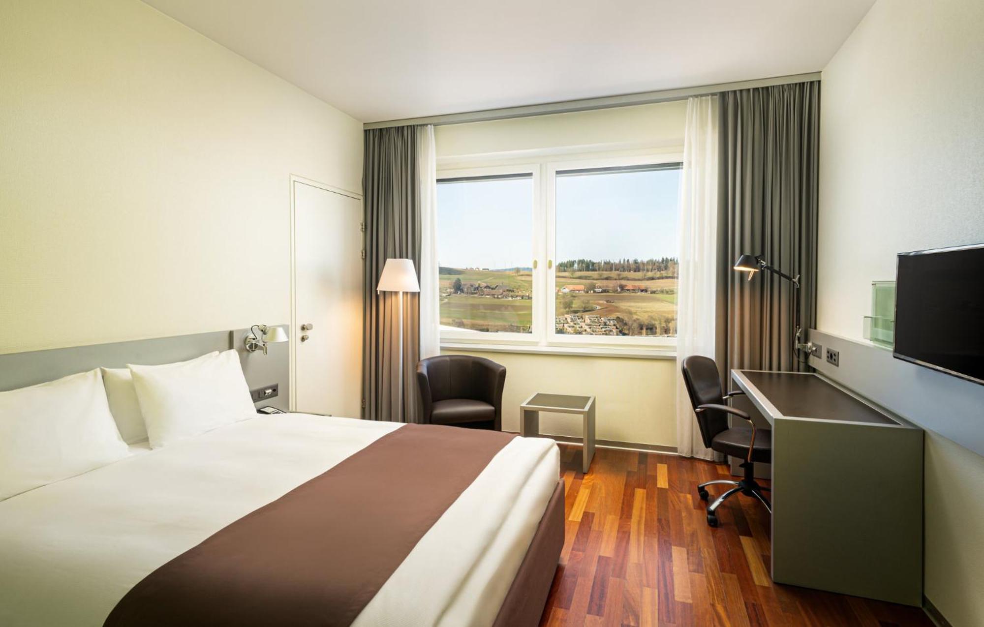 Holiday Inn Bern Westside By Ihg Exterior photo